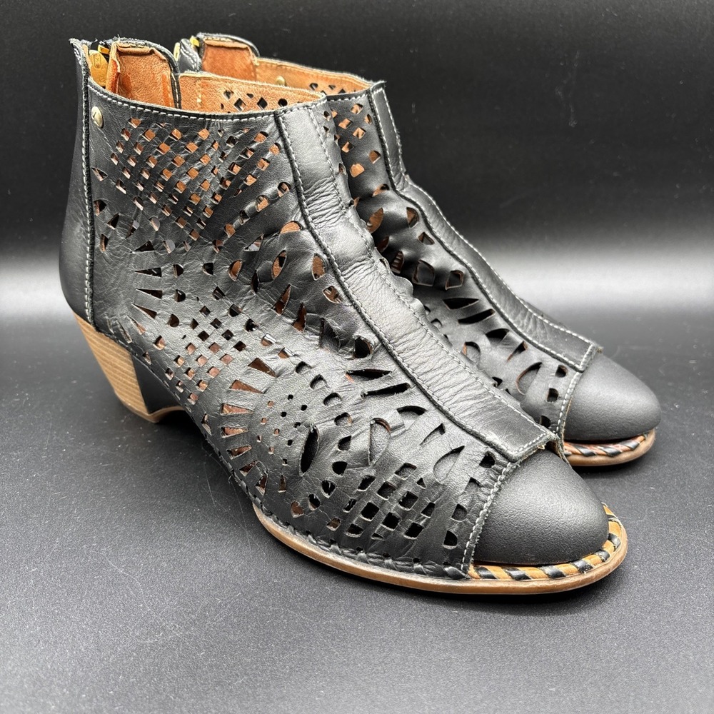 Pikolinos Ankle Boots Women's Size 9.5 EU 40 Black Leather Perforated Peep Boho